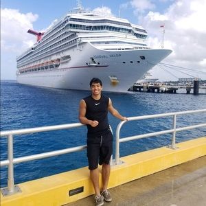 Meet your Posher, Erik